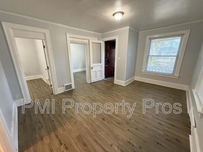 Building Photo - 2853 N Booth St