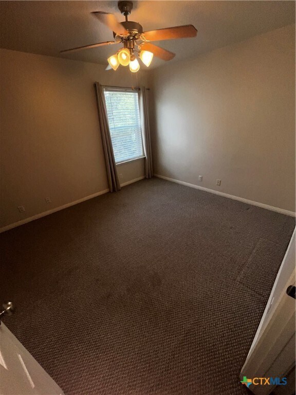 Building Photo - 2033 Northview Dr
