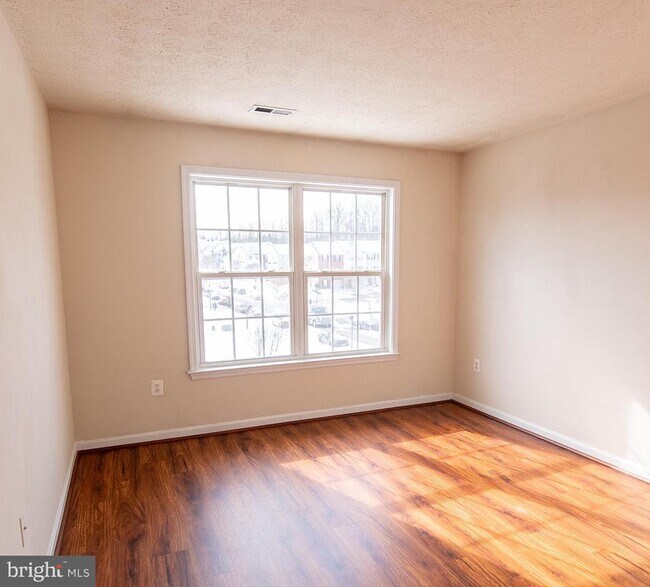 Building Photo - 101 Pelican Cove