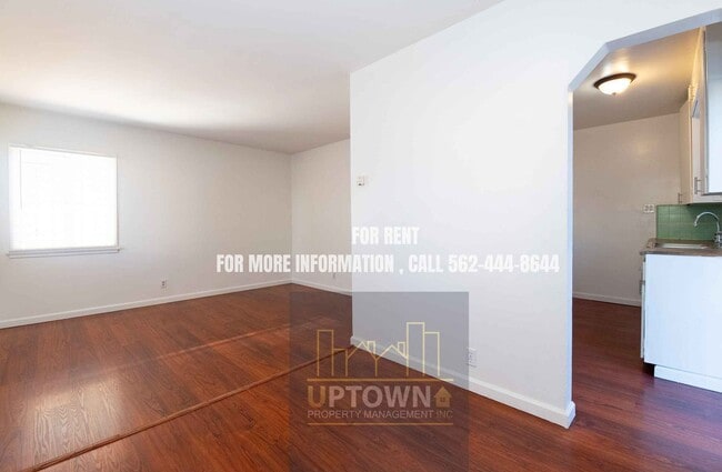 Building Photo - 519 S Tamarind Ave