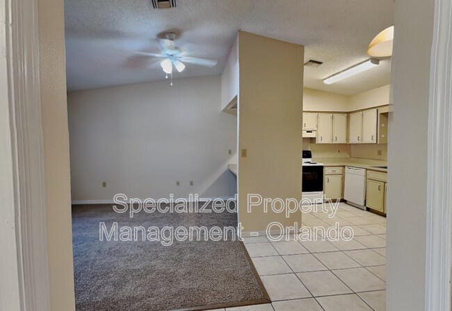 Building Photo - 32715 Blossom Ln