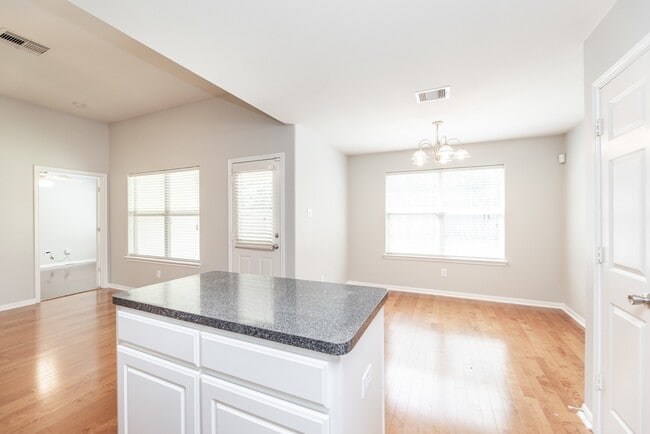 Building Photo - 3910 Enclave Mist Ln