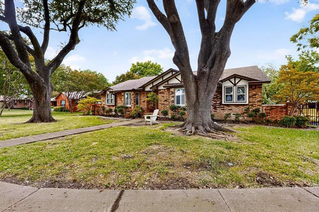 Building Photo - 1301 Warwick St