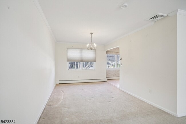 Building Photo - 2 Eisenhower Rd