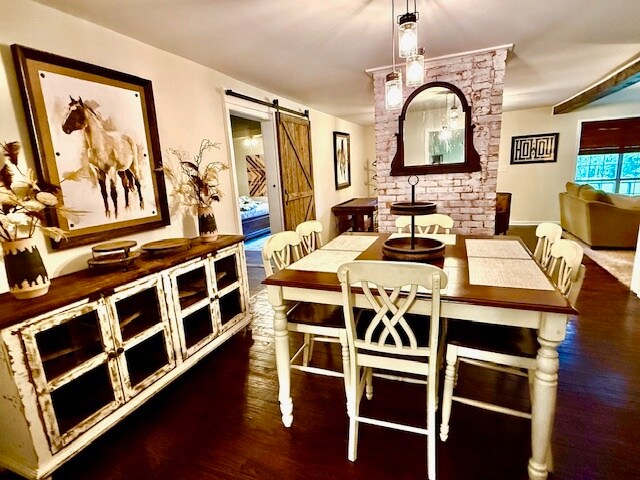 Building Photo - 4412 Wesley Rd