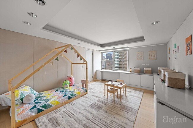 Building Photo - 118 E 60th St