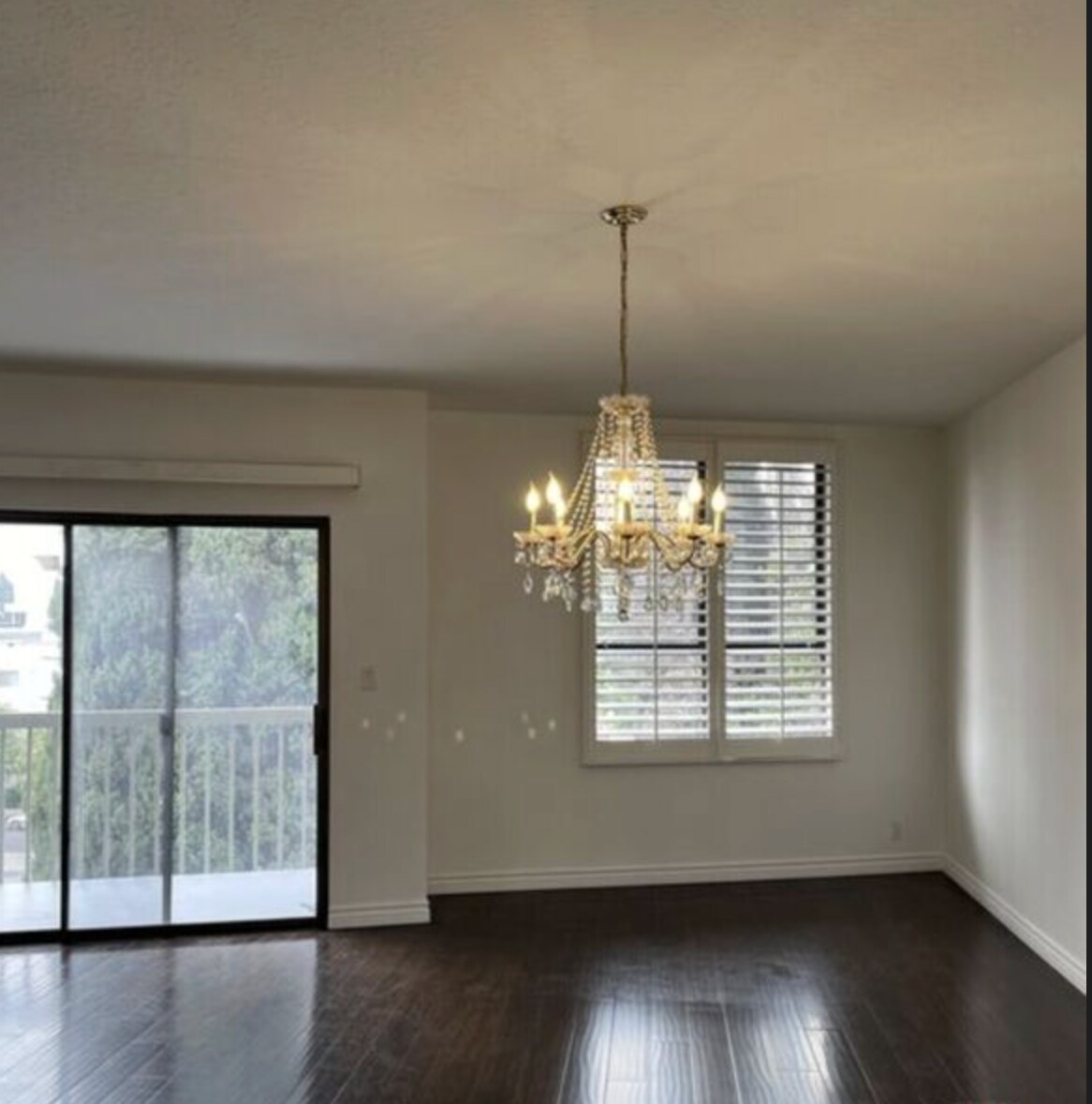 Building Photo - 4444 Wilshire Blvd
