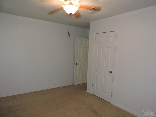 Building Photo - 1070 Sagebrush Trail