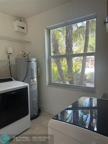 Building Photo - 4755 Chardonnay Dr