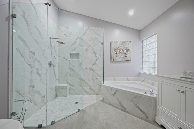 Building Photo - 3689 Miramontes Cir