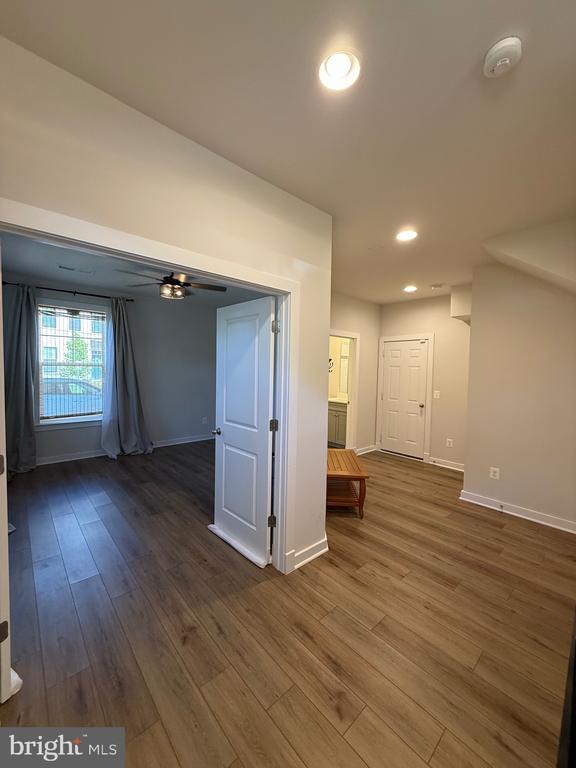 Building Photo - 128 Kinross Ln