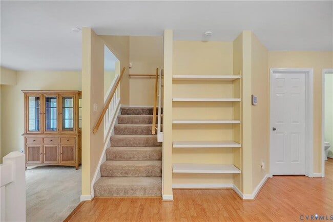 Building Photo - 10016 Bellona Ct