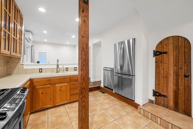 Building Photo - 12970 CA-9