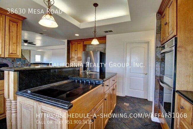 Building Photo - 38630 Mesa Rd