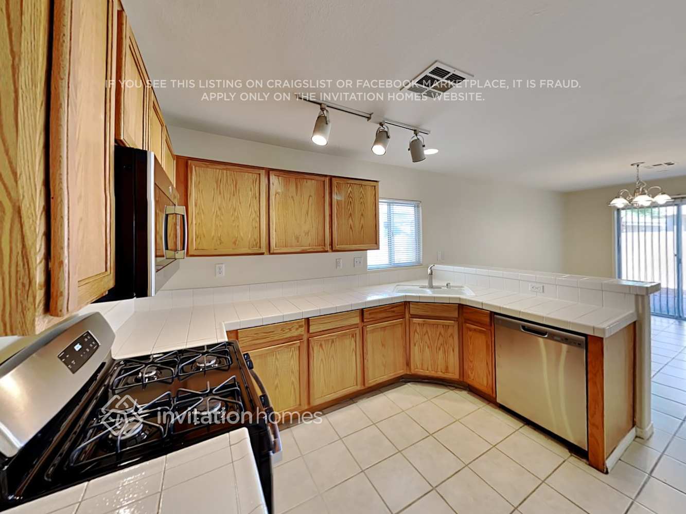 Building Photo - 5324 Clover Blossom Ct