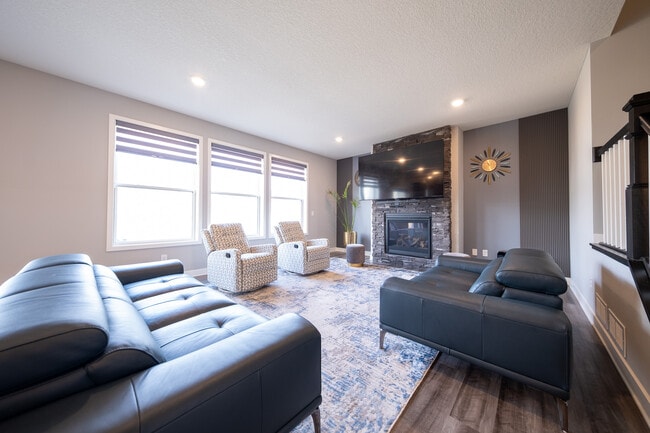 Building Photo - 8380 Abercrombie Ln