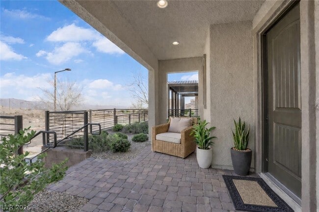 Building Photo - 11680 Hamilton Lk Ave