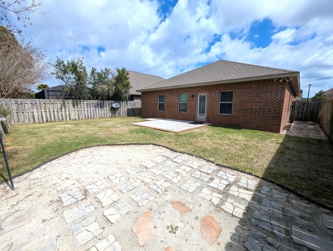 Building Photo - 1759 Brantley Dr