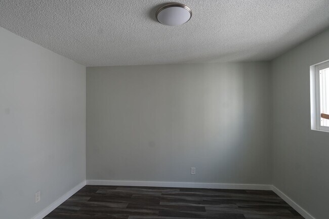 Building Photo - 5309 Boswell Pl