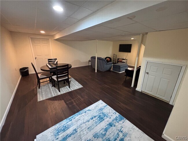 Building Photo - 6407 Tulipwood Ln