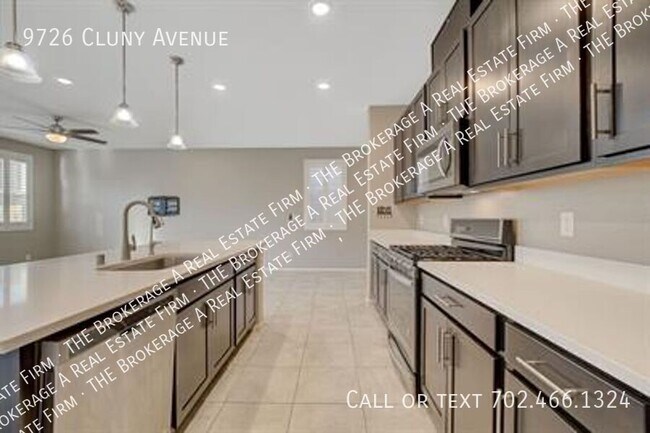 Building Photo - 9726 Cluny Ave