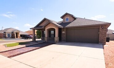 Building Photo - 9701 Desert Ave