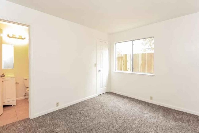 Building Photo - Welcome to 8409 Trimmer Way, Sacramento, C...