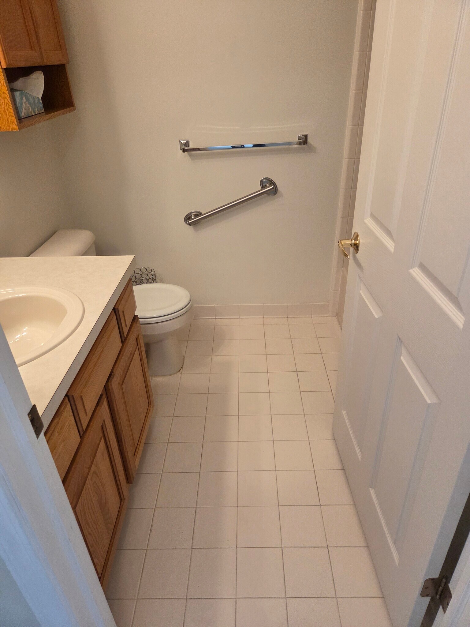 Building Photo - 59025 Golden Oak Ct