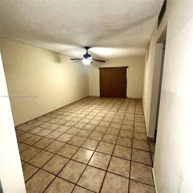 Building Photo - 10850 W Flagler St