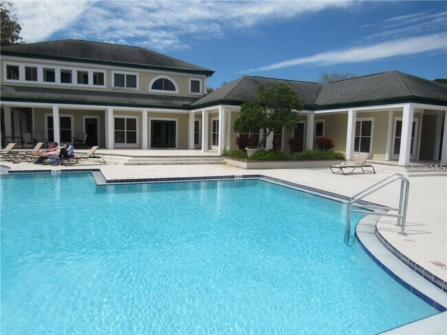 Building Photo - 4211 Chatham Oak Ct