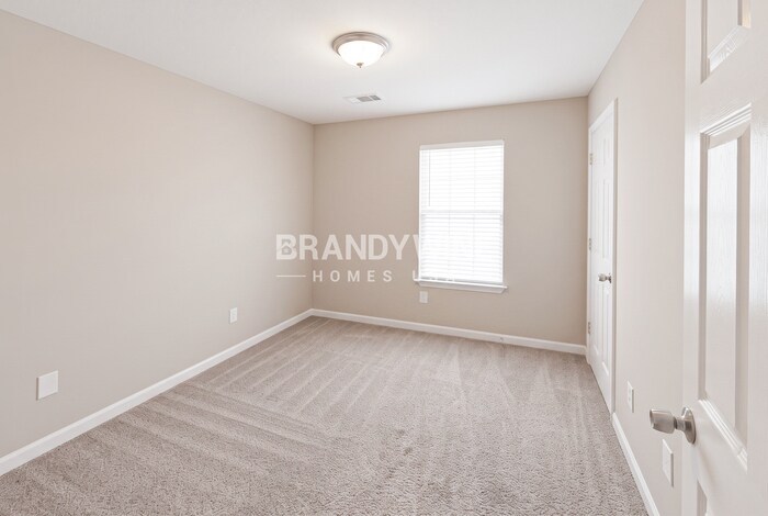Building Photo - 7126 Crystal Creek Pl
