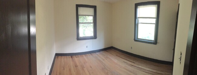 BEDROOM 4 - 1727 N Gratz St