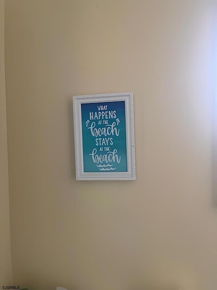 Building Photo - 9401 Pacific Ave