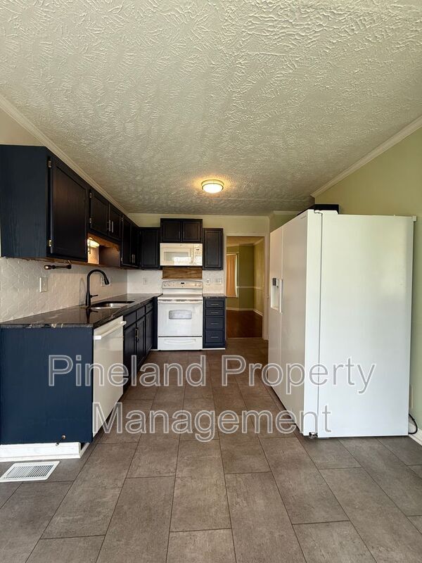 Building Photo - 7179 Mazarron Dr
