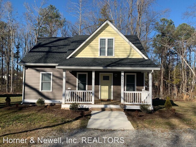 Primary Photo - 3 br, 2.5 bath House - 706 4th Street