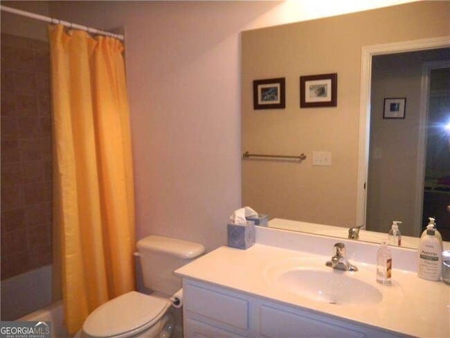 Building Photo - 17 Oakhurst Common Dr