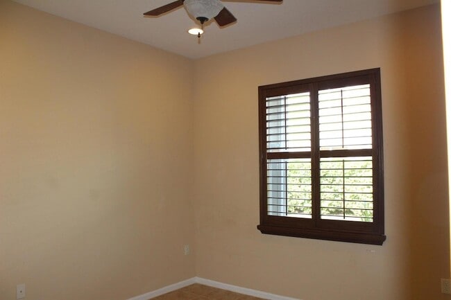 Building Photo - 7896 Picklewood Park Dr