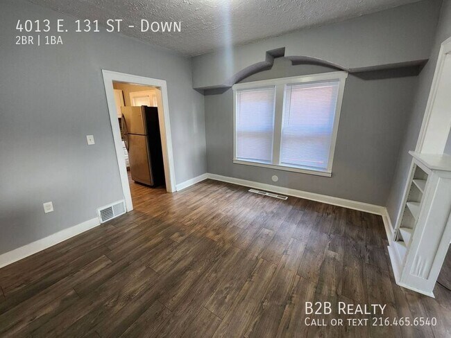 Building Photo - 4013 E. 131 ST-Down