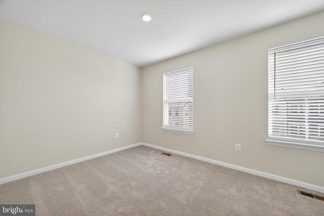 Building Photo - 63 Rolling Branch Dr