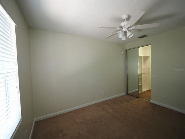 Building Photo - 1533 Napoli Dr E