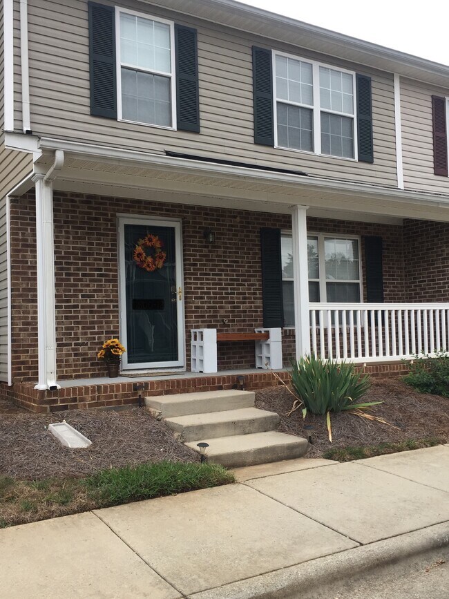 5800 Battery Dr 5800 Battery Dr Greensboro NC 27409 Apartment Finder