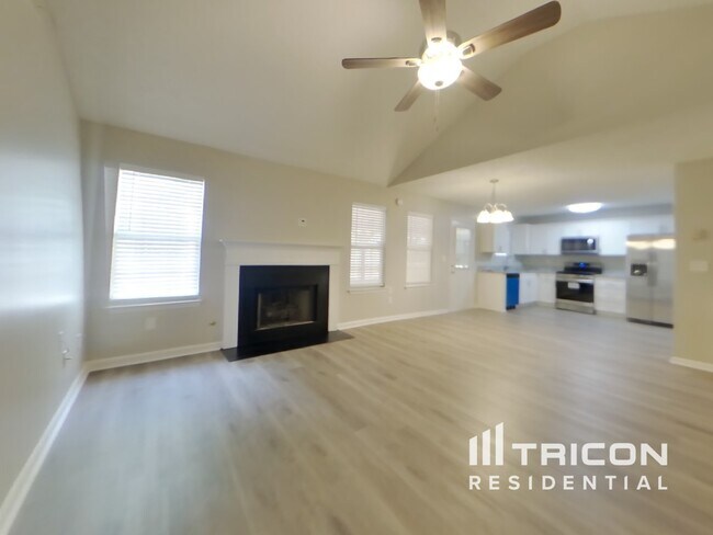 Building Photo - 4461 White Rd
