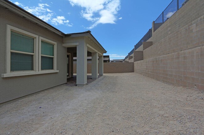 Building Photo - New Home in Summerlin 55+ Community