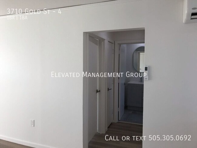 Building Photo - 3710 Gold St
