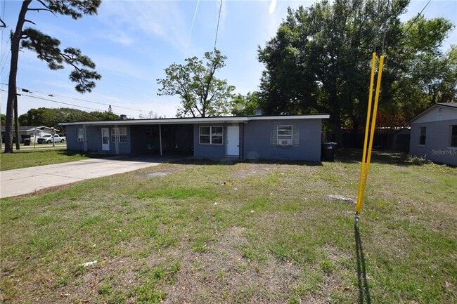 Building Photo - 104 W Lancaster Rd