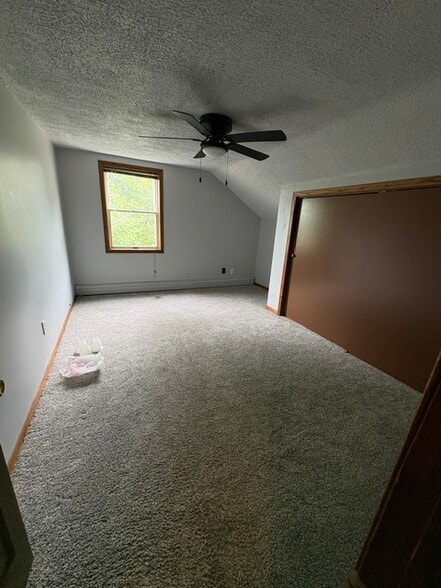 Bedroom 2 - N7339 Meadowlark Rd