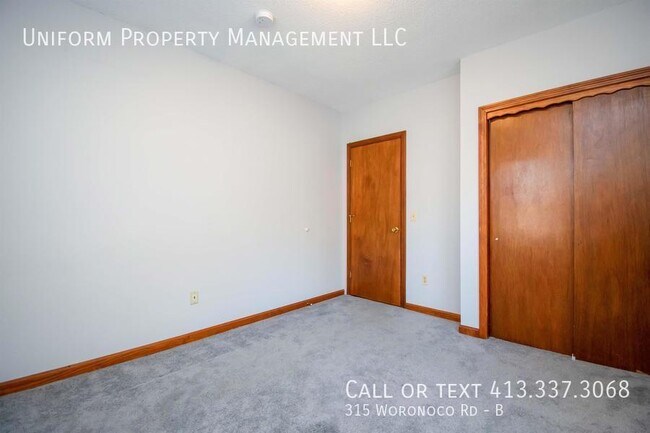 Building Photo - 315 Woronoco Rd