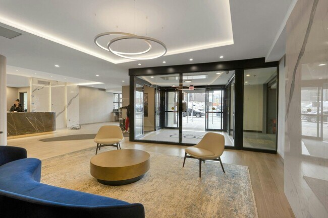 Building Photo - 700 Grove St