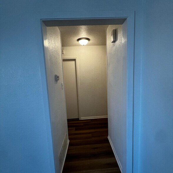 Building Photo - 3200 Zephyr Rd