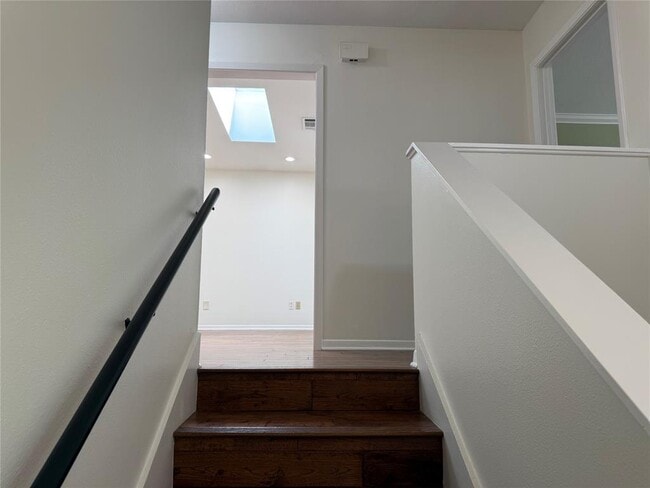 Building Photo - 9106 Rockcrest Cir